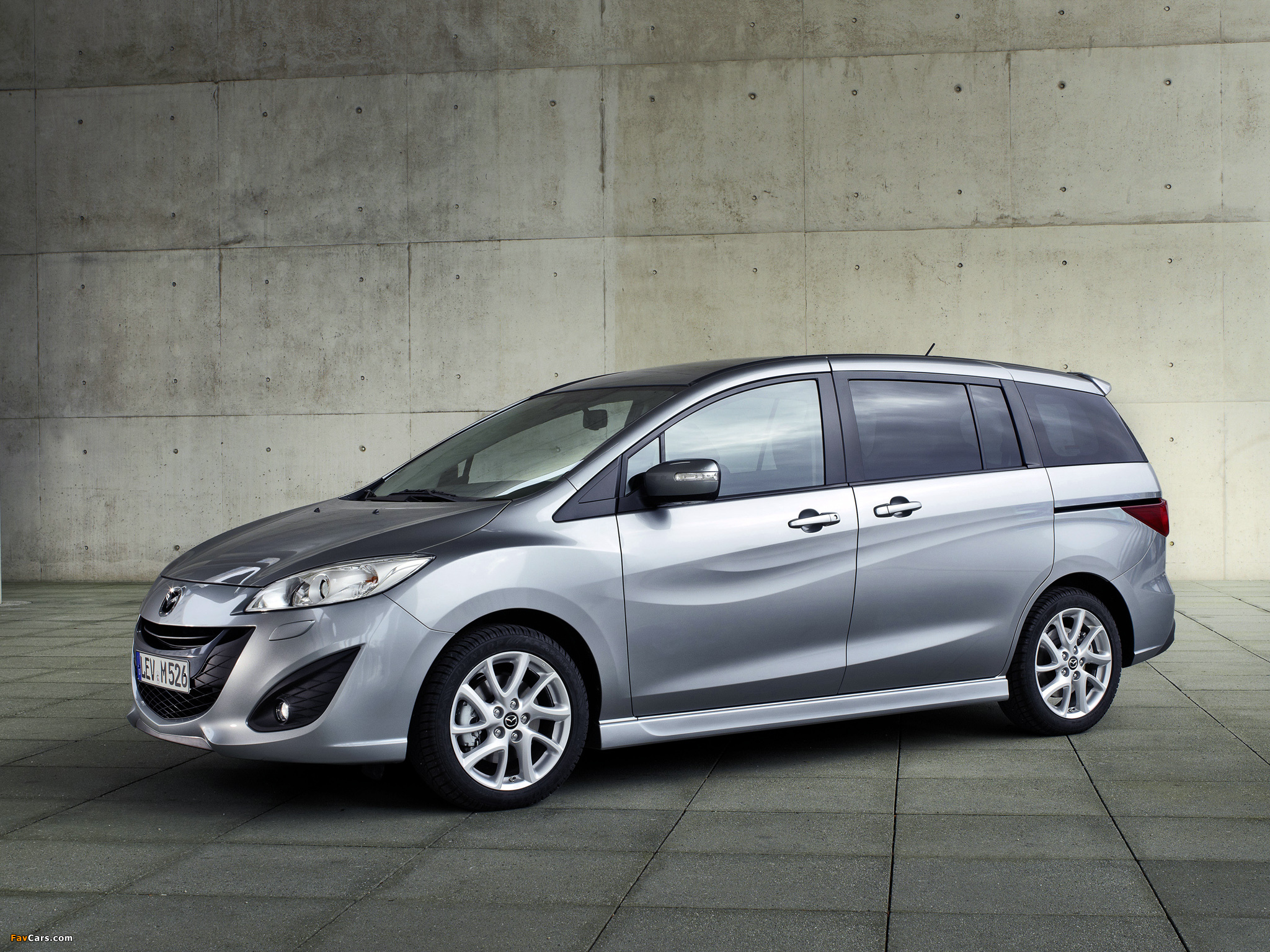 Mazda5 (CW) 2013 photos (2048 x 1536)