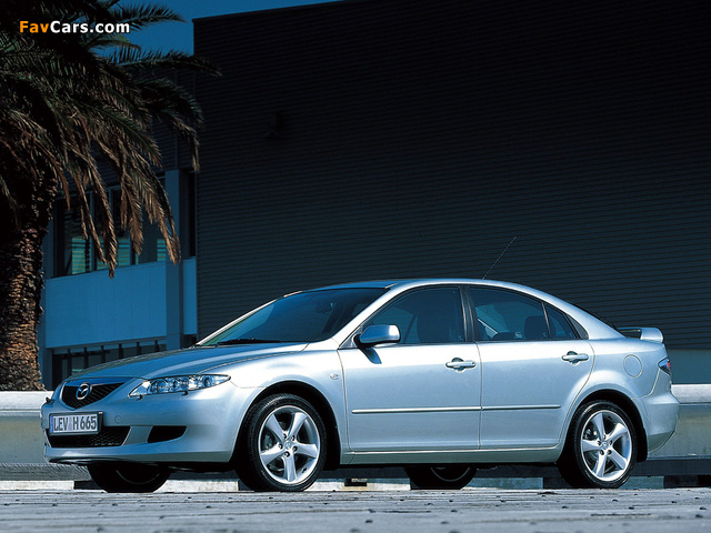 Images of Mazda6 Sport Hatchback (GG) 2002–05 (640 x 480)