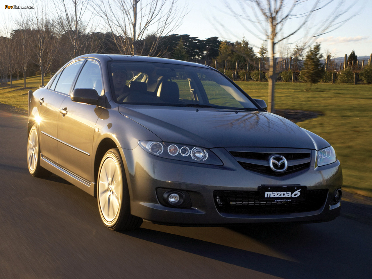 Images of Mazda6 Sport Hatchback AU-spec (GG) 2005–07 (1280 x 960)