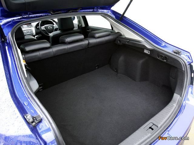 Images of Mazda6 Hatchback AU-spec (GH) 2007–10 (640 x 480)