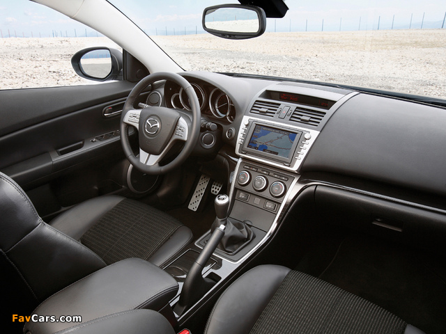 Images of Mazda 6 Hatchback 2008–10 (640 x 480)