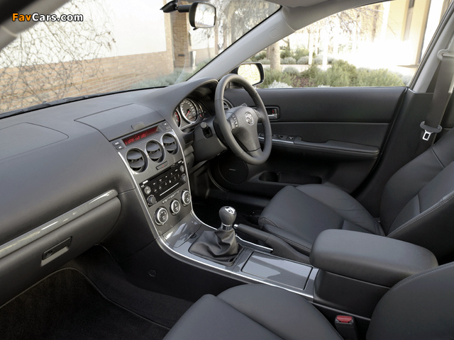 Mazda6 Sport Hatchback AU-spec (GG) 2005–07 pictures (640 x 480)