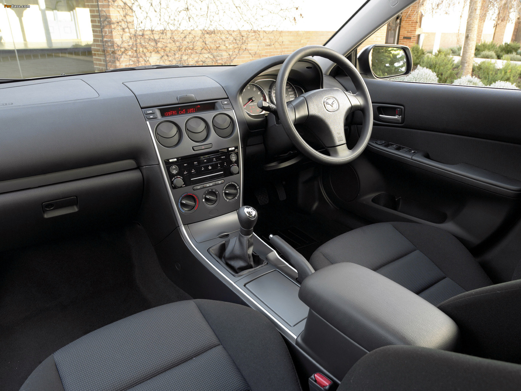 Mazda6 Sedan AU-spec (GG) 2005–07 pictures (2048 x 1536)