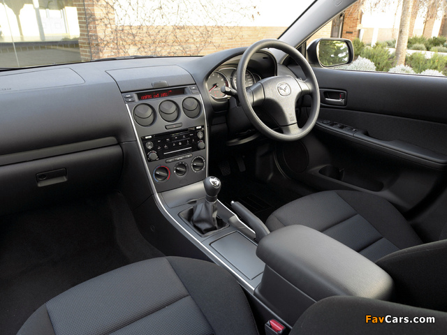 Mazda6 Sedan AU-spec (GG) 2005–07 pictures (640 x 480)