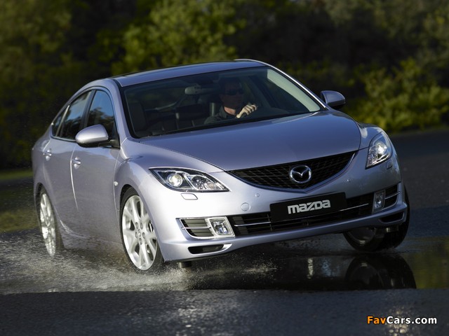 Mazda 6 Hatchback 2008–10 pictures (640 x 480)