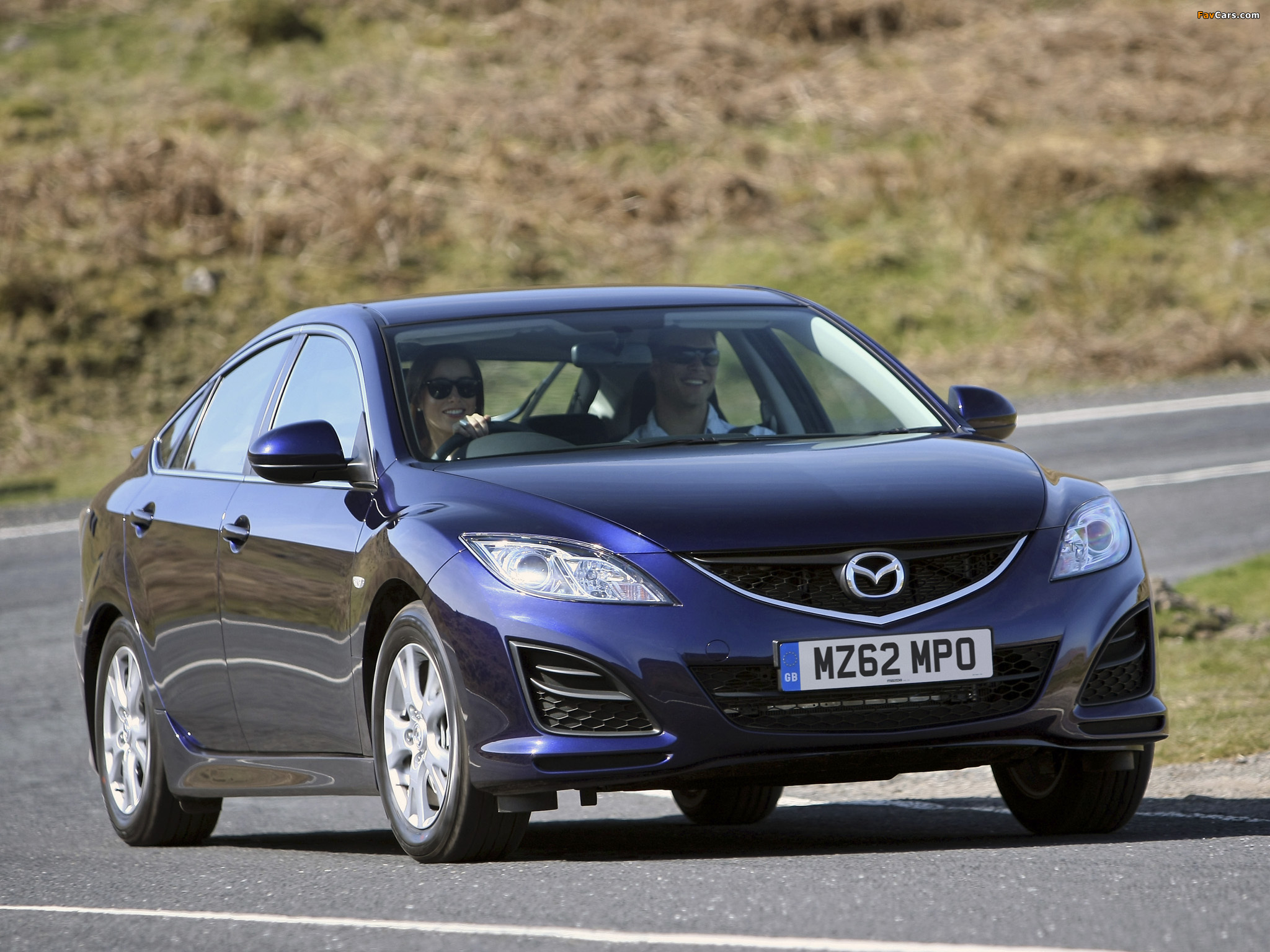 Mazda6 Hatchback UK-spec (GH) 2010–12 pictures (2048 x 1536)