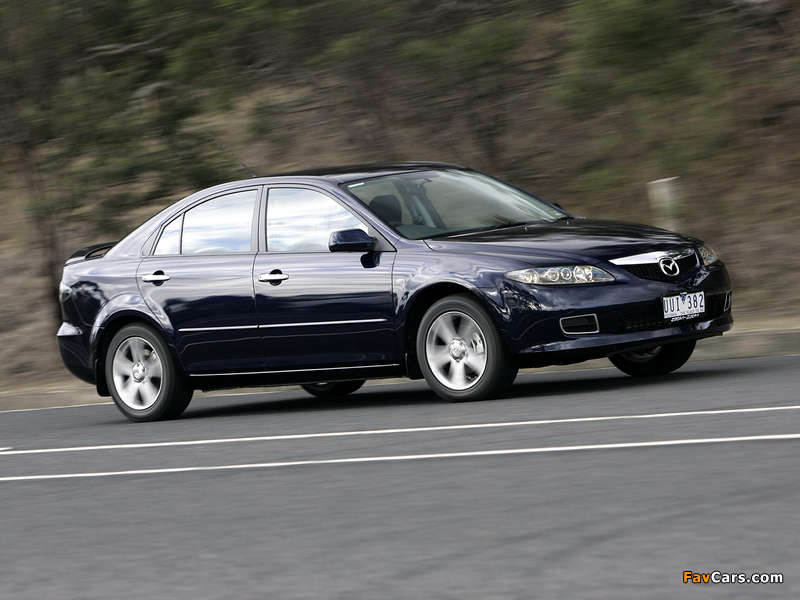 Photos of Mazda6 Hatchback AU-spec (GG) 2005–07 (800 x 600)