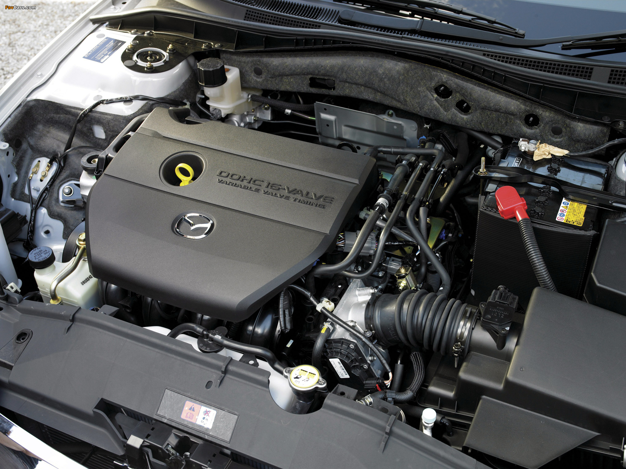 Photos of Mazda6 Sedan AU-spec (GG) 2005–07 (2048 x 1536)