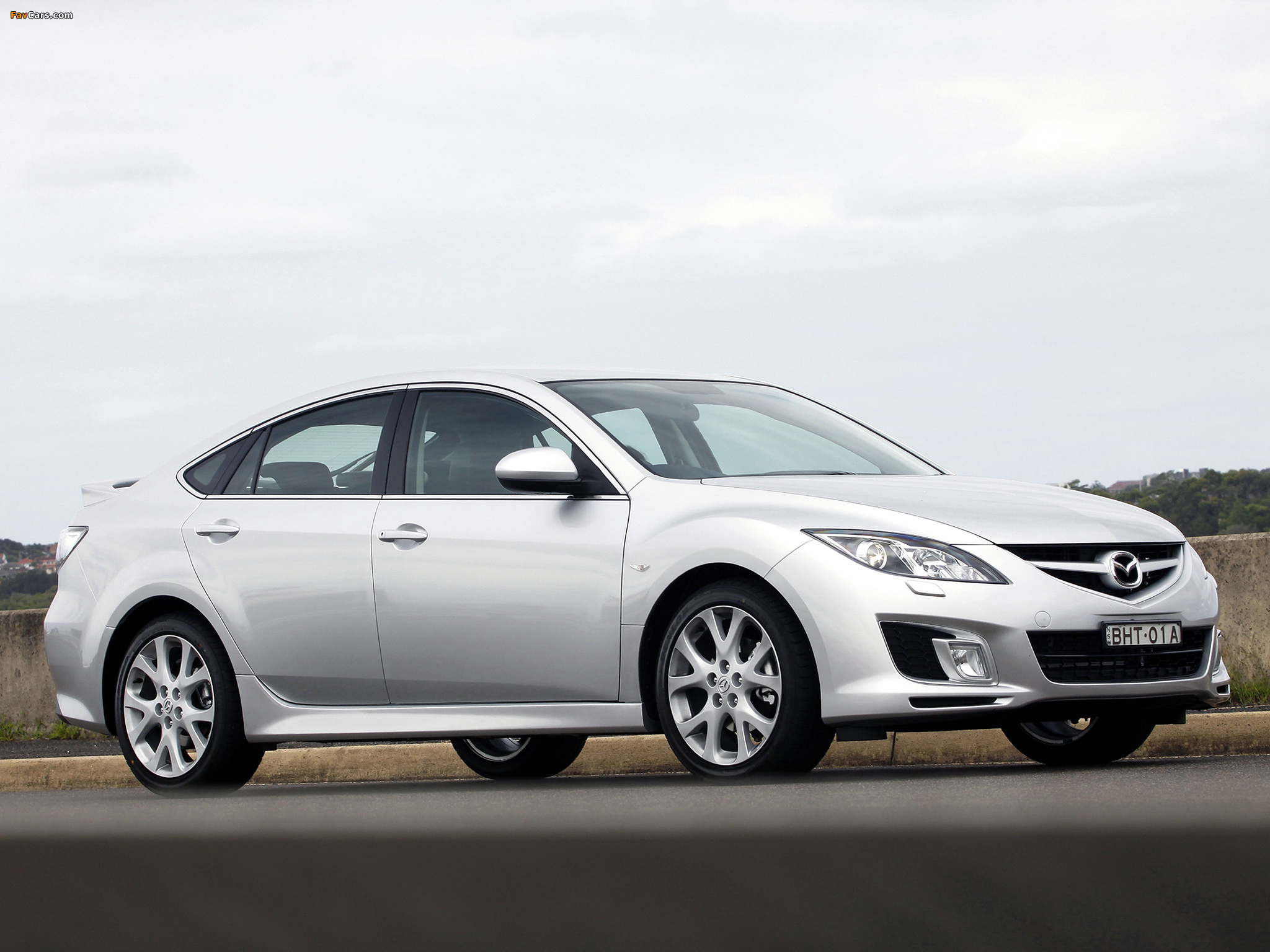 Photos of Mazda6 Hatchback AU-spec (GH) 2007–10 (2048 x 1536)