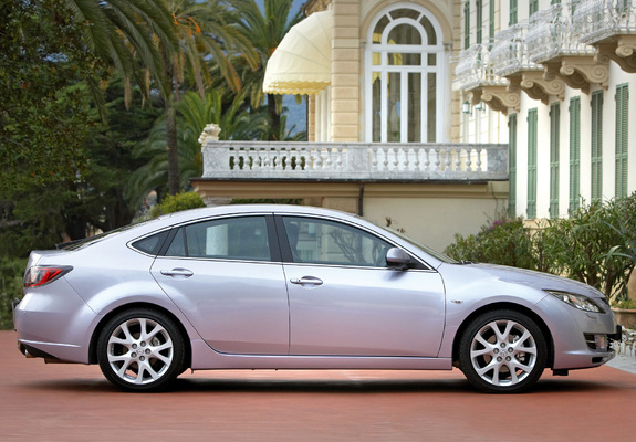 Photos of Mazda 6 Hatchback 2008–10