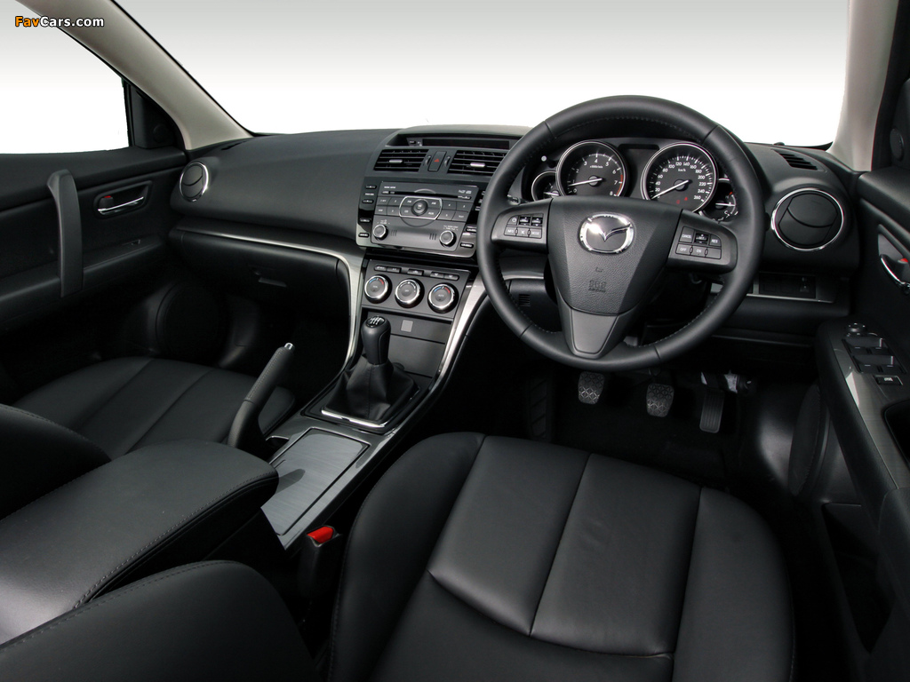 Photos of Mazda6 Sedan ZA-spec (GH) 2010–12 (1024 x 768)