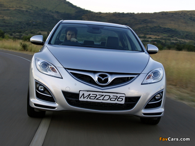 Photos of Mazda6 Sedan ZA-spec (GH) 2010–12 (640 x 480)