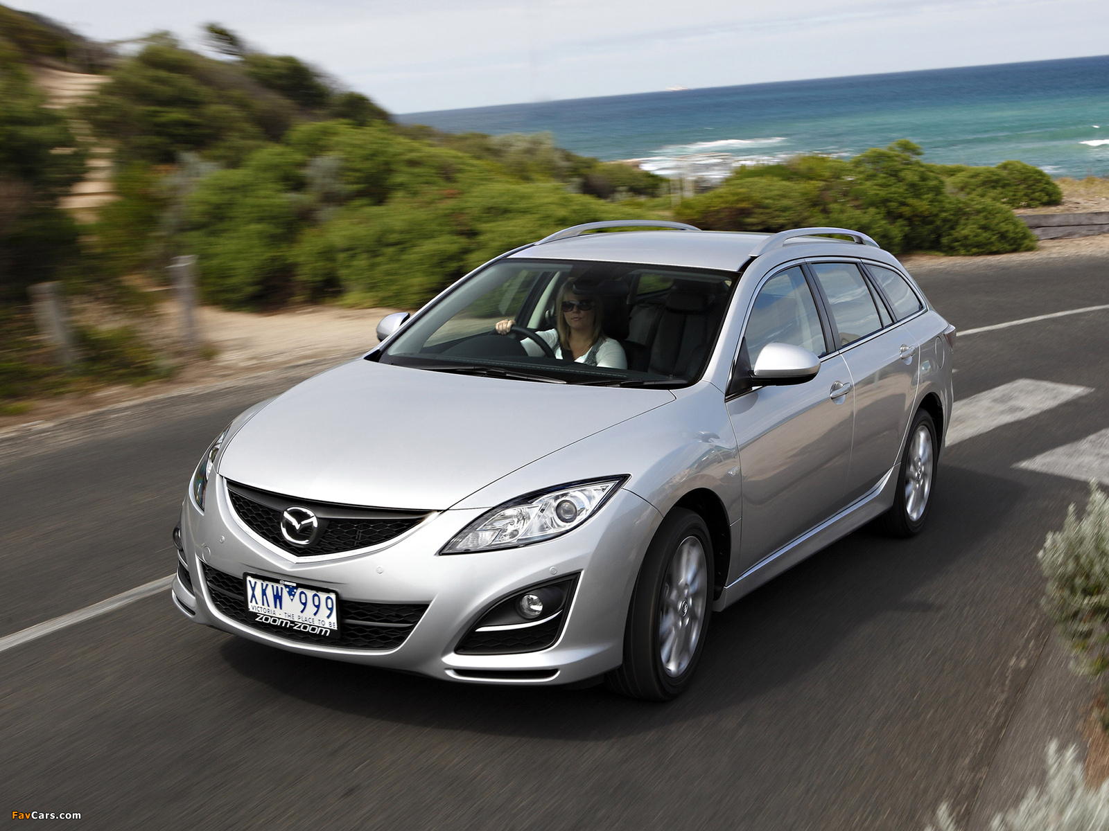 Photos of Mazda6 Wagon AU-spec (GH) 2010–12 (1600 x 1200)