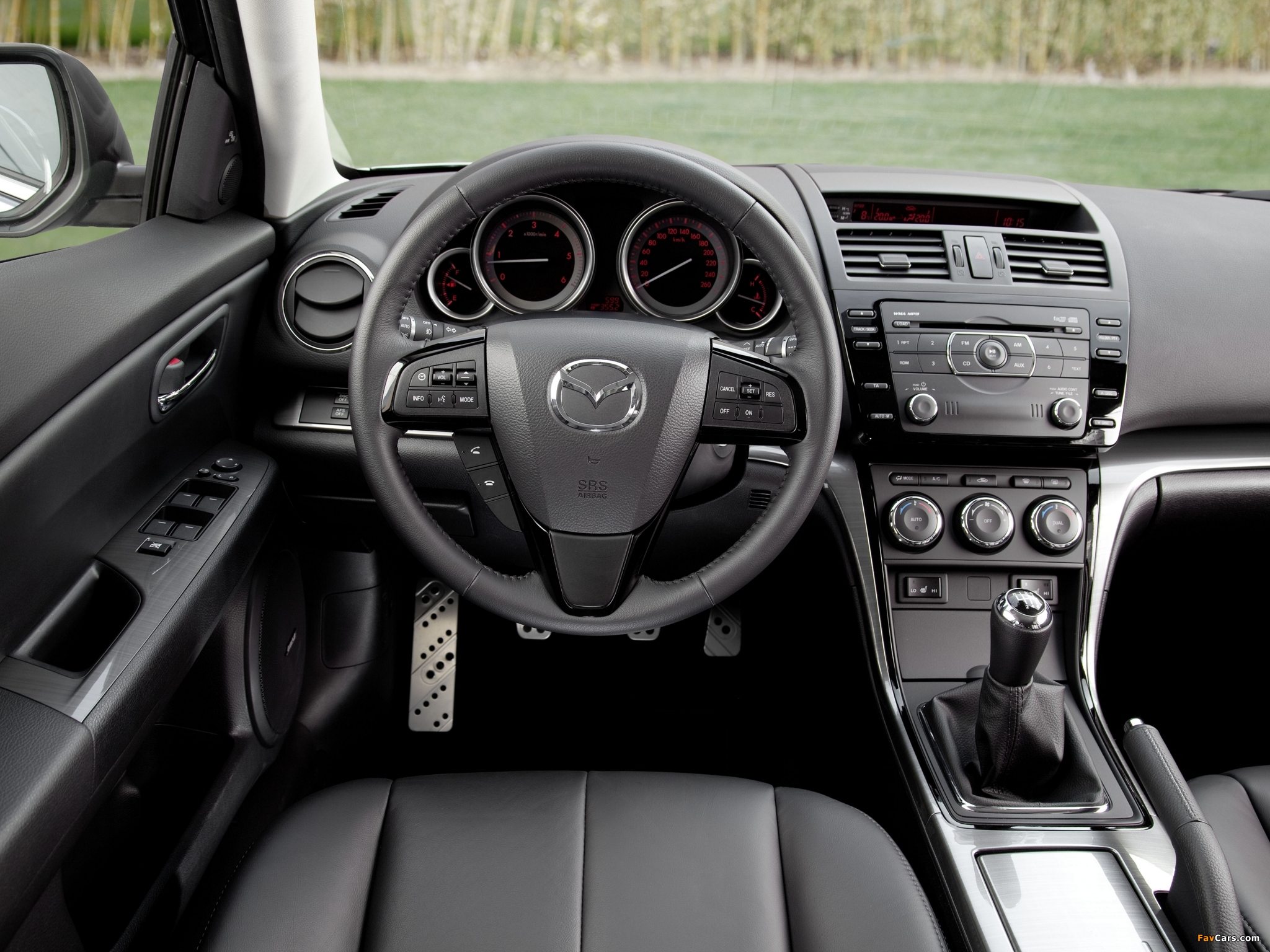 Photos of Mazda6 Hatchback (GH) 2010–12 (2048 x 1536)