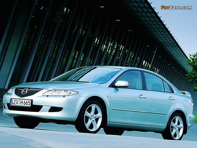 Pictures of Mazda6 Sport Hatchback (GG) 2002–05 (640 x 480)