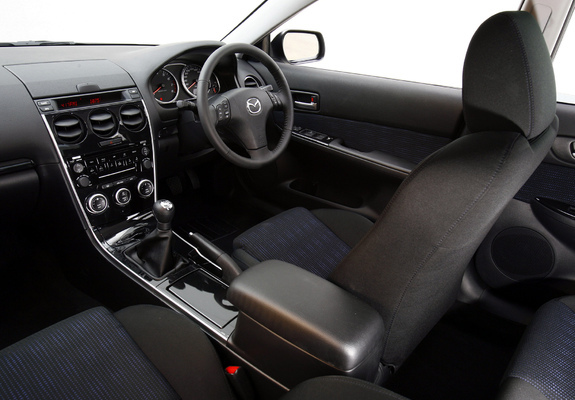 Pictures of Mazda6 Hatchback AU-spec (GG) 2005–07