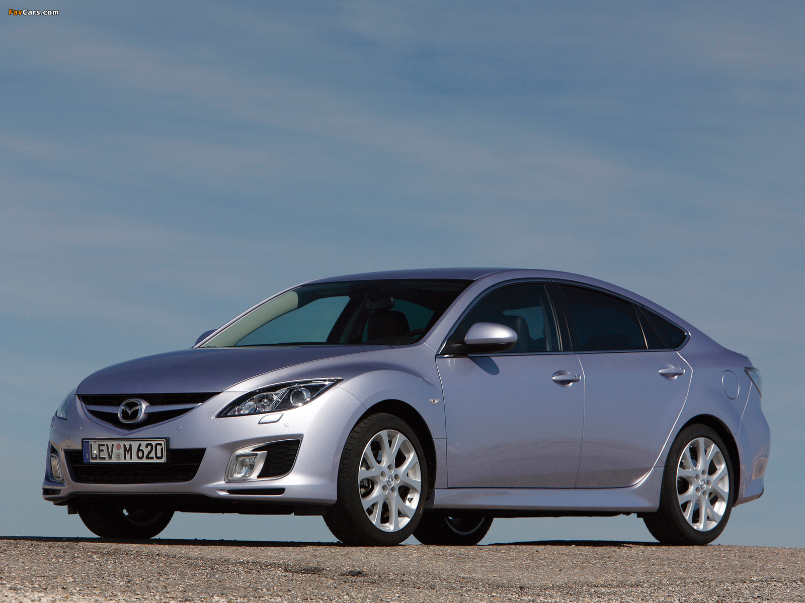 Pictures of Mazda 6 Hatchback 2008–10 (1600 x 1200)