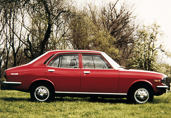 Photos of Mazda 616 Limousine 1970–77