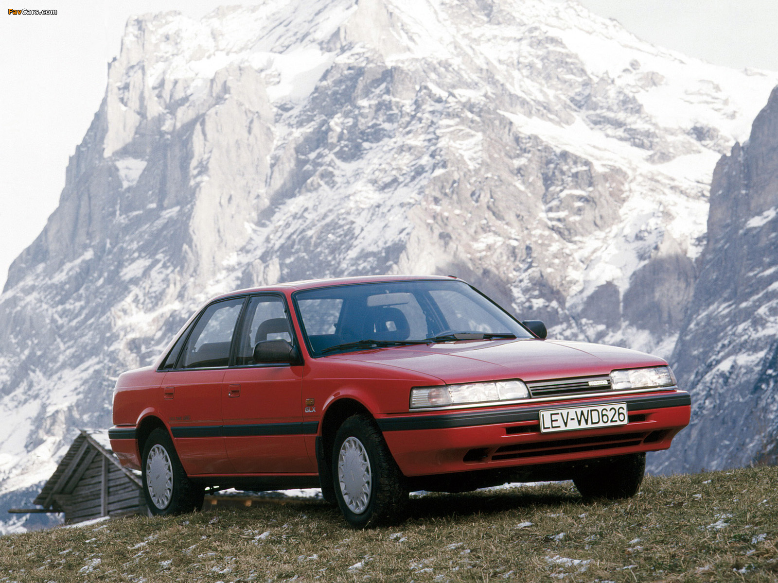 Images of Mazda 626 4WD (GD) 1988–92 (1600 x 1200)
