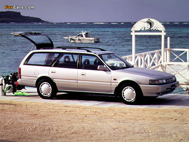 Images of Mazda 626 Wagon (GV) 1992–97 (640 x 480)