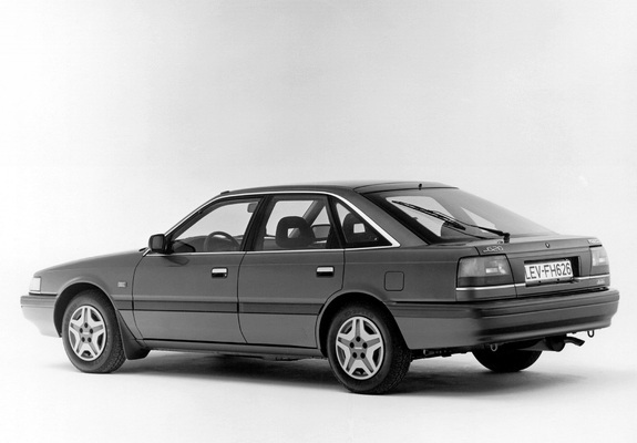 Mazda 626 Hatchback (GD) 1987–92 pictures
