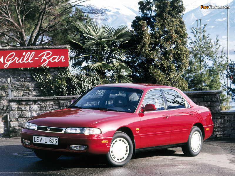 Mazda 626 Sedan (GE) 1992–97 pictures (800 x 600)