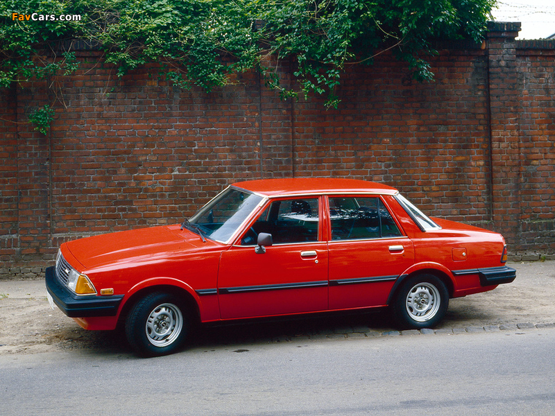 Photos of Mazda 626 Sedan (CB) 1980–82 (800 x 600)