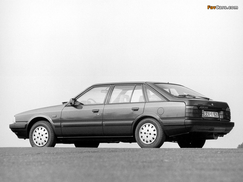 Pictures of Mazda 626 Hatchback (GC) 1983–87 (800 x 600)