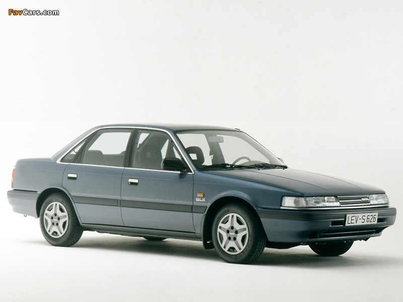 Pictures of Mazda 626 Sedan (GD) 1987–92 (800 x 600)