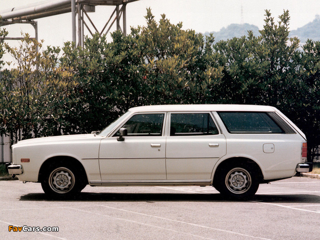 Images of Mazda 929 Station Wagon 1979–80 (640 x 480)