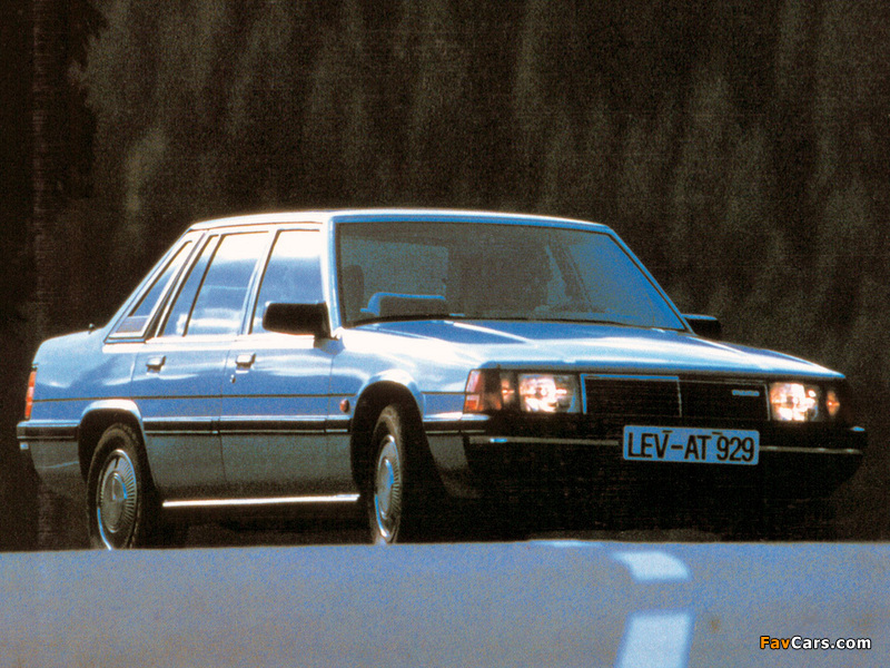 Photos of Mazda 929 1982–87 (800 x 600)