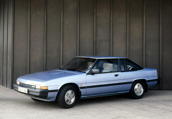 Pictures of Mazda 929 Coupe 1981–87