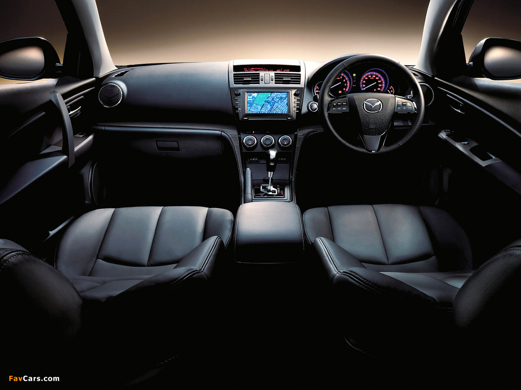 Mazda Atenza Sedan 2010 images (1024 x 768)