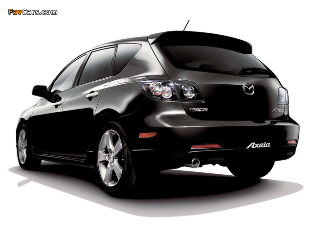 Pictures of Mazda Axela Sport 23S 2003–08 (640 x 480)