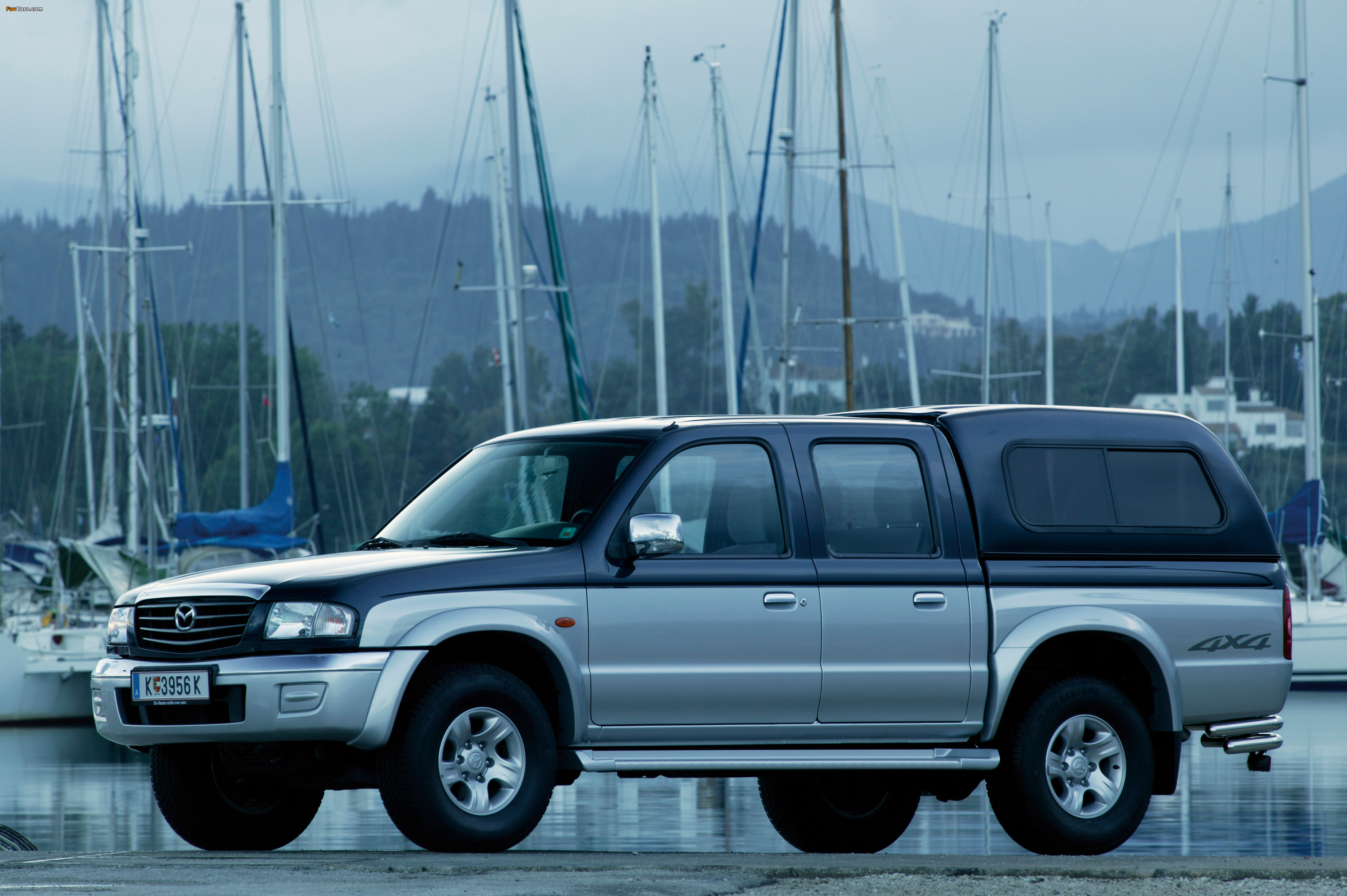 Images of Mazda B2500 Turbo 4×4 Double Cab Accessorized 2002–06 (3700 x 2462)