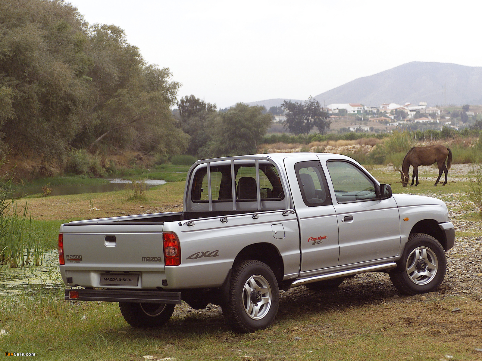 Images of Mazda B2500 Turbo 4×4 Freestyle Cab 2002–06 (1600 x 1200)