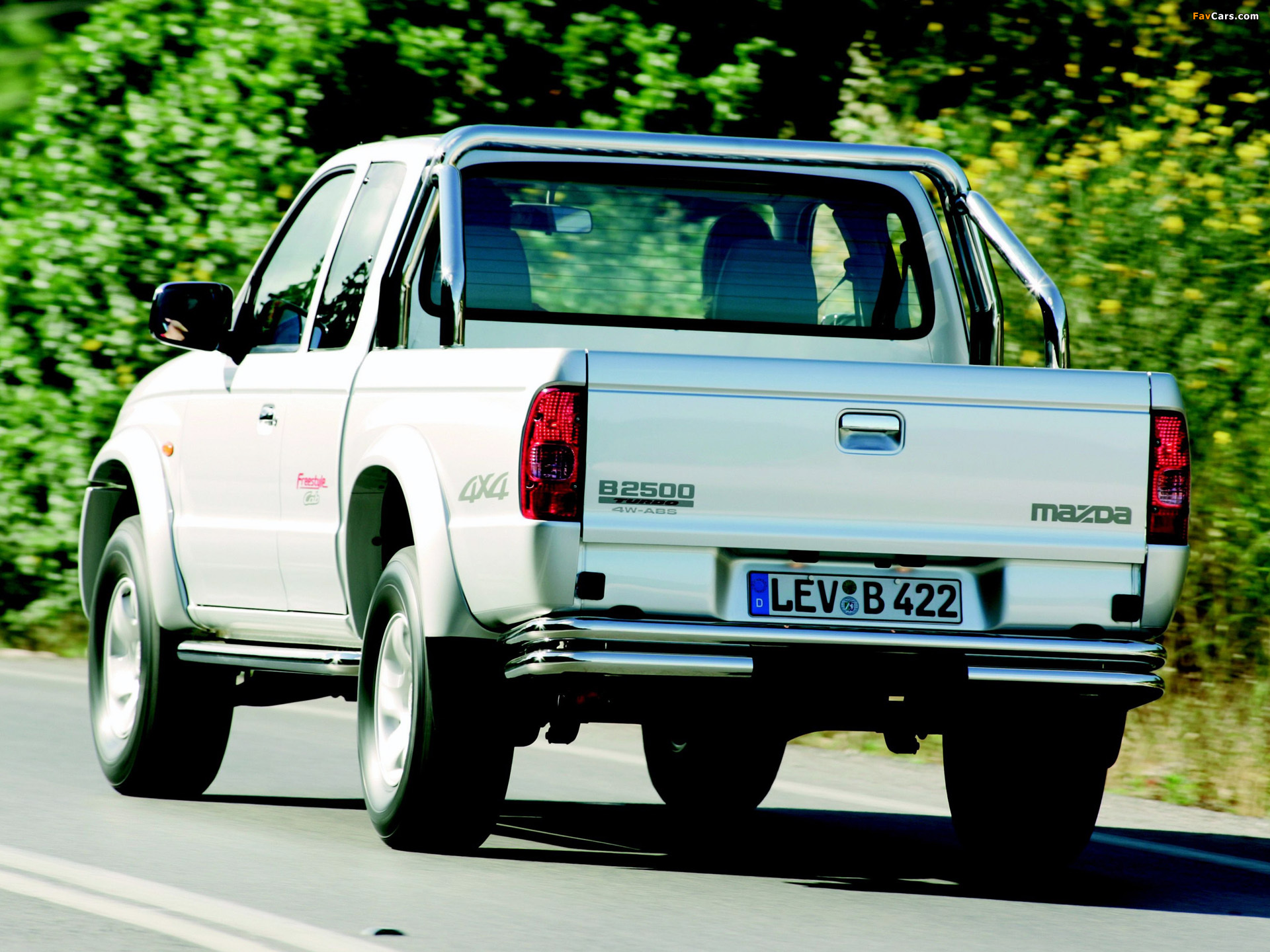 Images of Mazda B2500 Extended Cab 2003–06 (1920 x 1440)