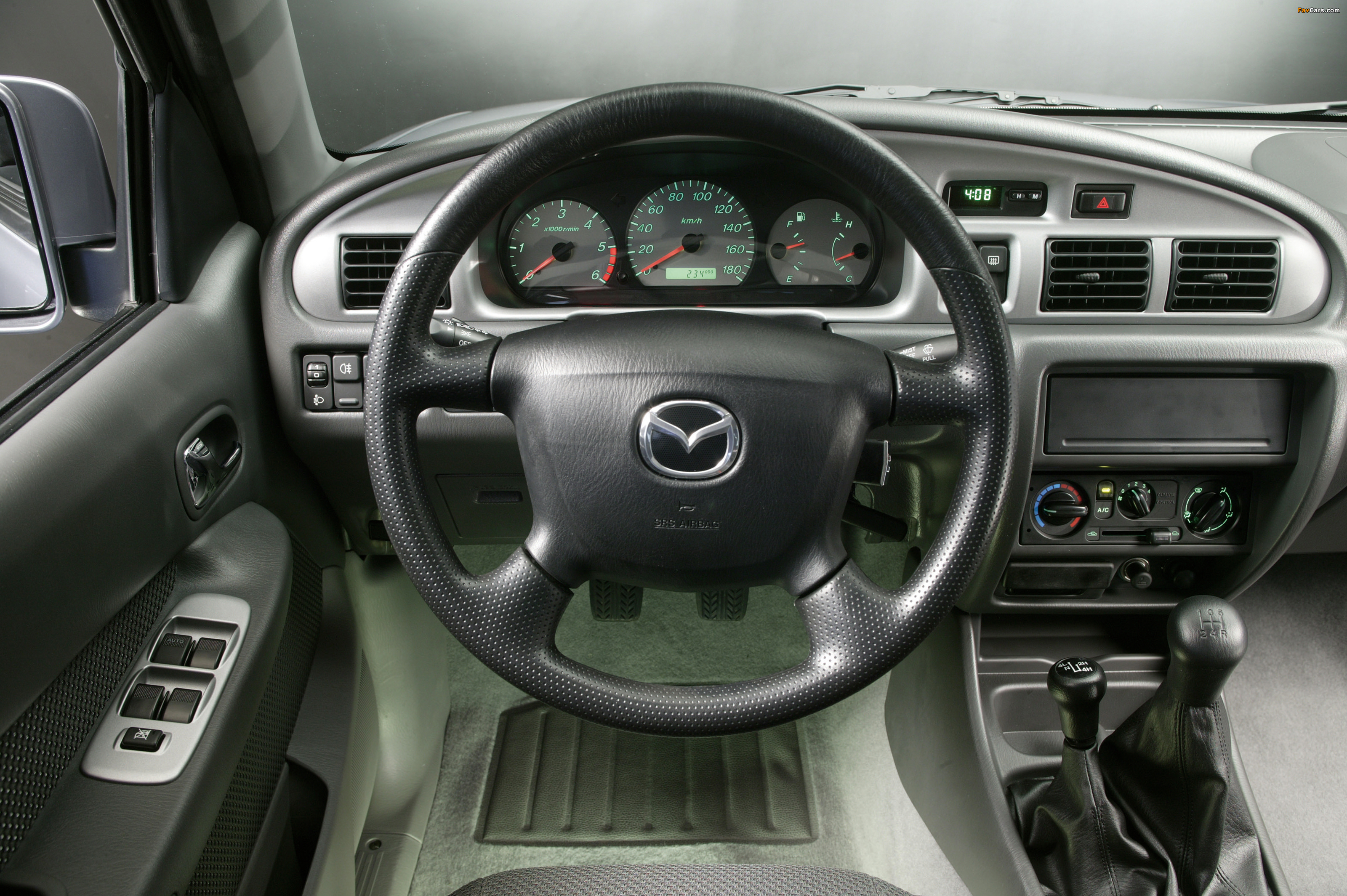 Photos of Mazda B2500 Turbo 4×4 Double Cab 2002–06 (3200 x 2129)