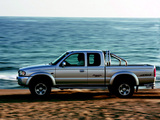 Pictures of Mazda B2500 Extended Cab 2003–06