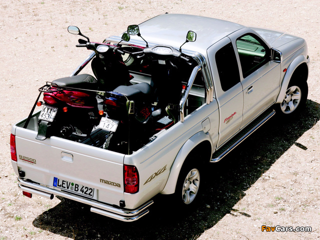 Mazda B2500 Extended Cab 2003–06 wallpapers (640 x 480)