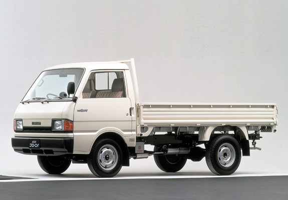 Pictures of Mazda Bongo Brawny Truck