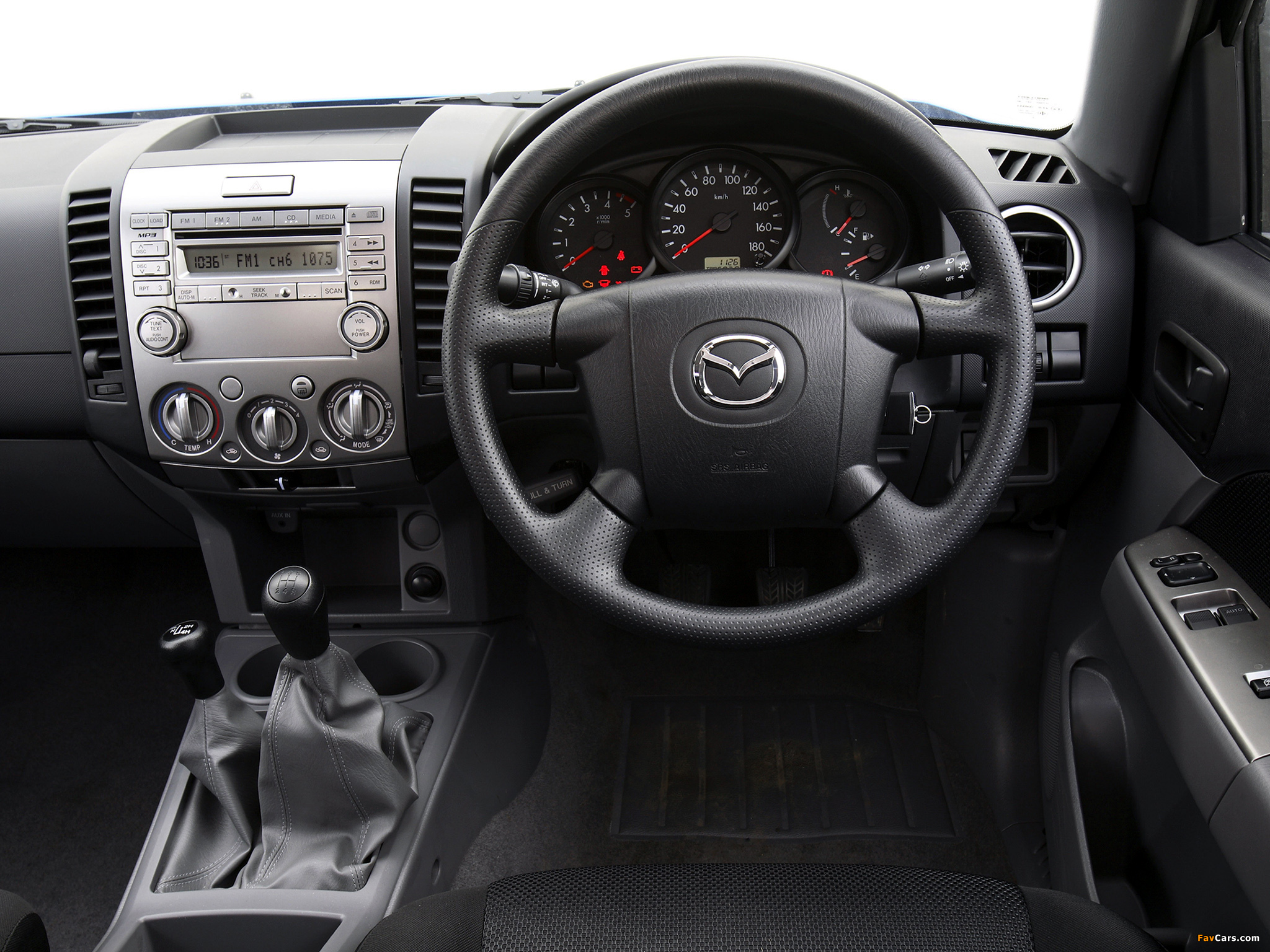 Photos of Mazda BT-50 Freestyle Cab AU-spec (J97M) 2008–11 (2048 x 1536)