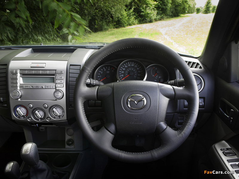 Pictures of Mazda BT-50 Double Cab UK-spec (J97M) 2008–11 (800 x 600)