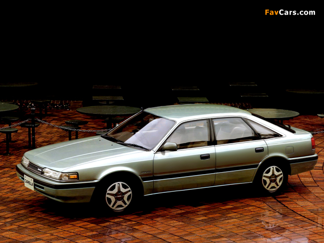 Mazda Capella Hatchback 1987–93 images (640 x 480)