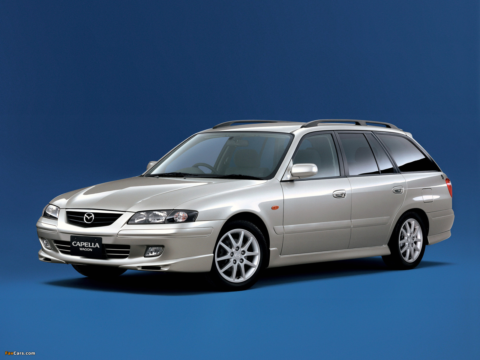 Mazda Capella Wagon V-RX Sport 2001 images (1600 x 1200)