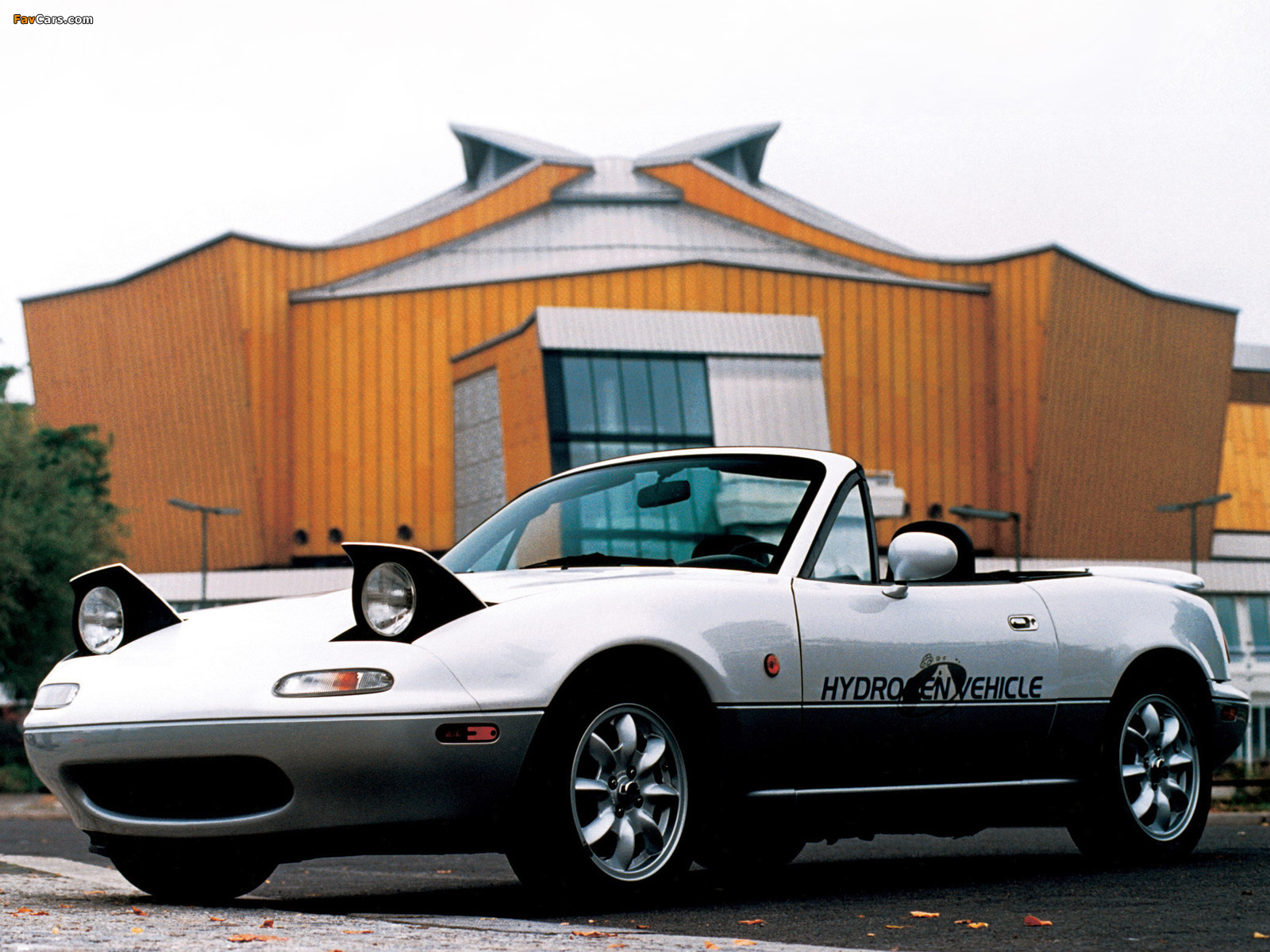 Photos of Mazda MX-5 Hydrogen Concept 1997 (1600 x 1200)