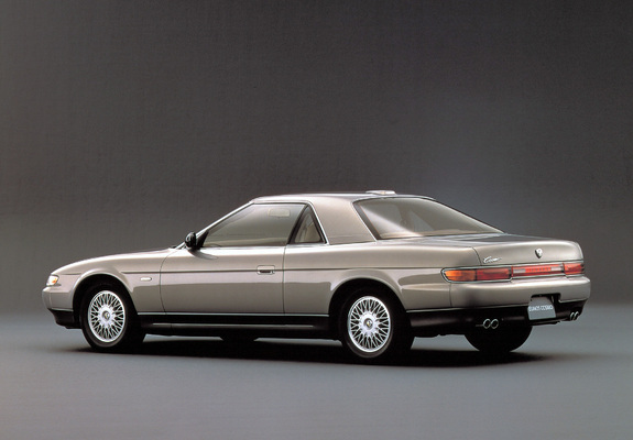 Images of Eunos Cosmo 1990–95