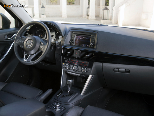 Mazda CX-5 2012 images (640 x 480)