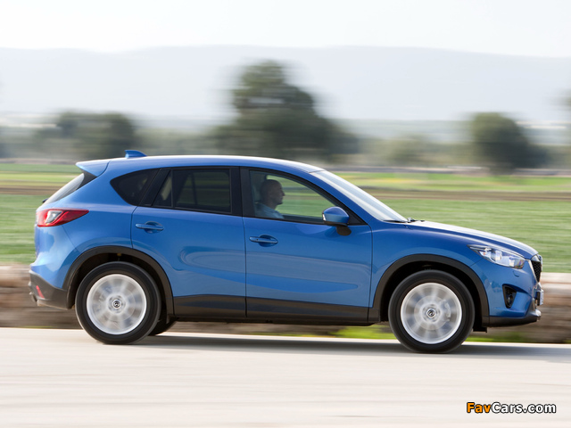 Mazda CX-5 2012 wallpapers (640 x 480)