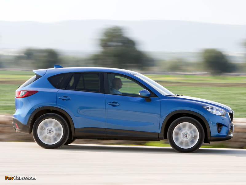 Mazda CX-5 2012 wallpapers (800 x 600)